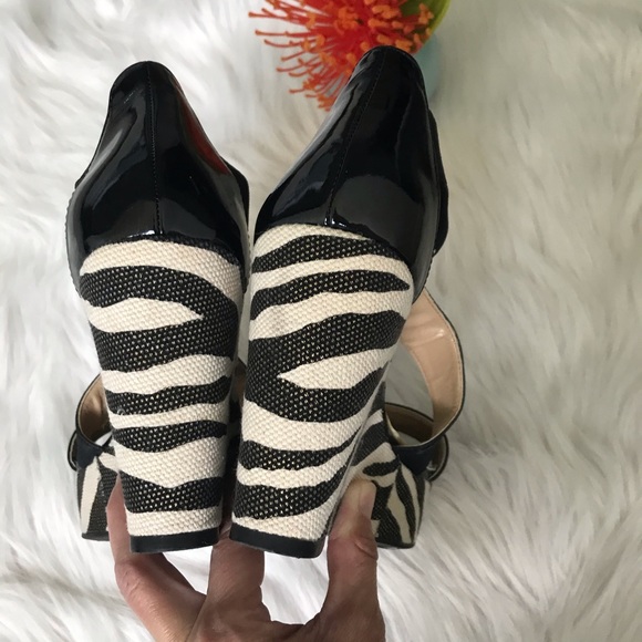 BCBGeneration Black Shiny Patent Leather Wedges - Picture 4 of 7